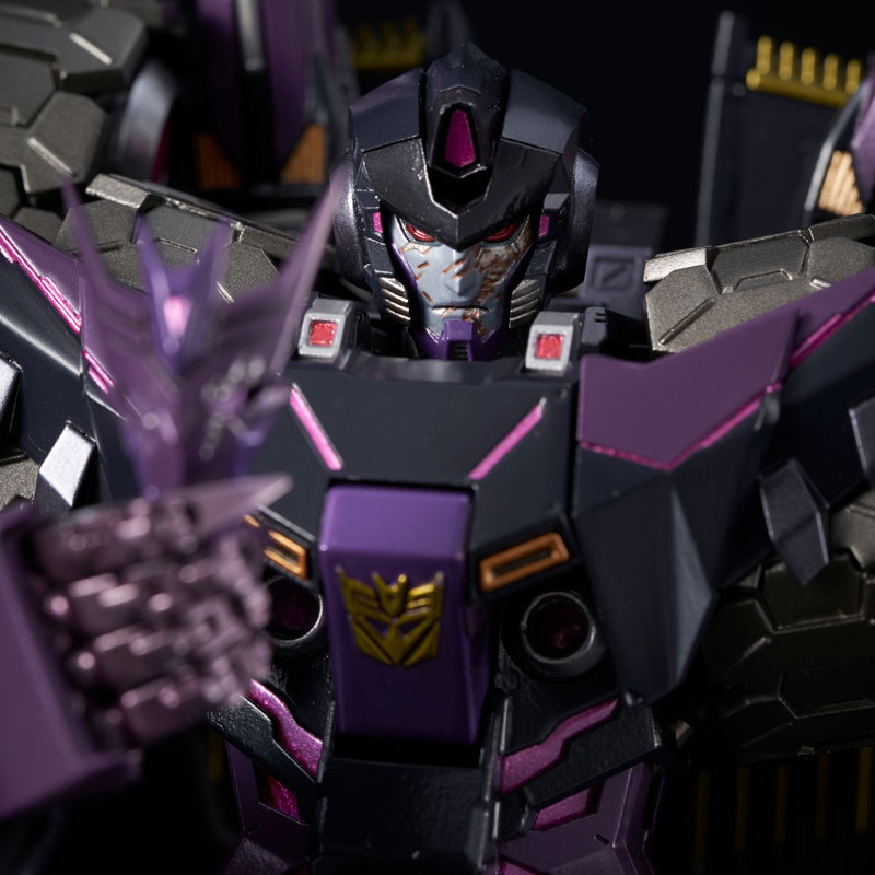 Amazon | Flame Toys 鉄機巧 トランスフォーマー ターン 完成品